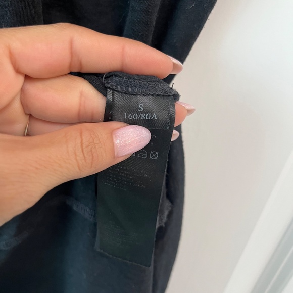 AllSaints Black Asymmetrical Hem Sleeveless Top Size S - Picture 9 of 10